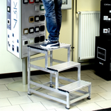 Profi-Stufenleiter 3 Stufen – Höhe 0,69 m – Breite 62