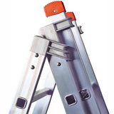 Mehrzweckleiter 3-teilig / 3 x 6 Sprossen / 2,03 m - 4,12 m